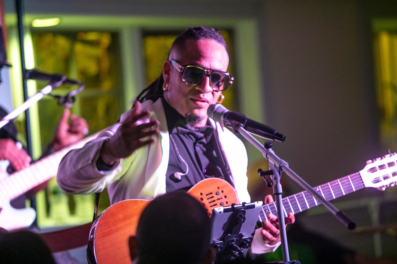 Krisspy muestra sus sentimientos en Flow Bohemio