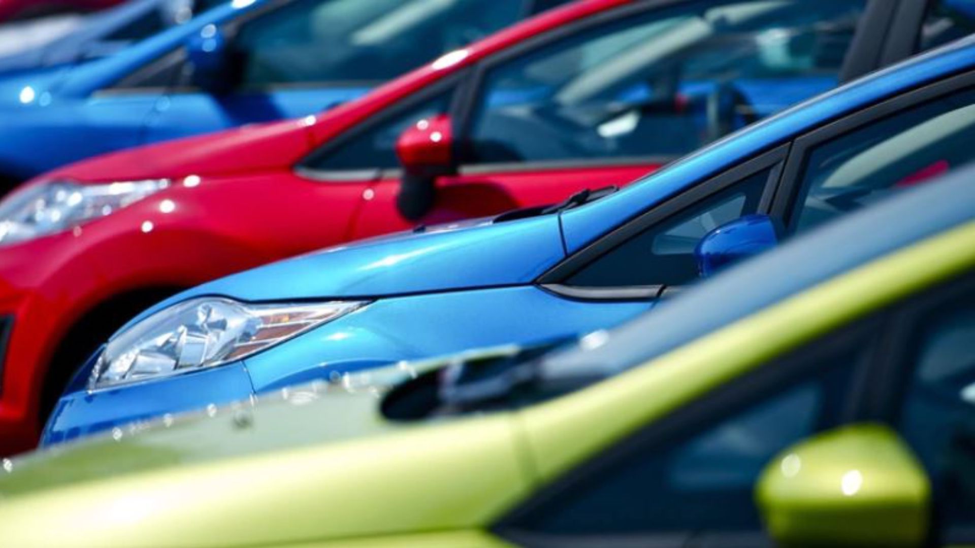 Inicia la Autoferia Asocivu con 4,500 vehículos