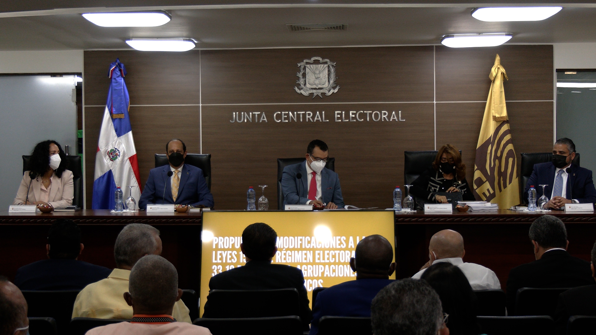 Presidente de la JCE presenta propuesta de modificación a las leyes de Partidos y Régimen Electoral
