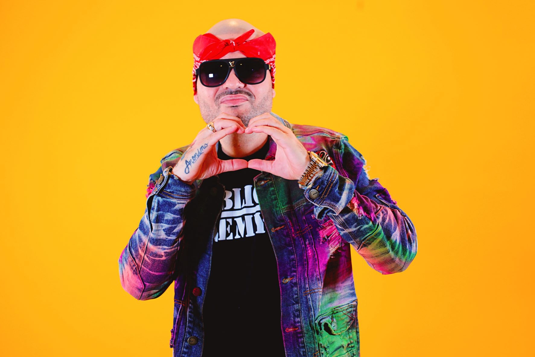 Sueños Records estrena  “Enamoraíto” de Papi Sánchez
