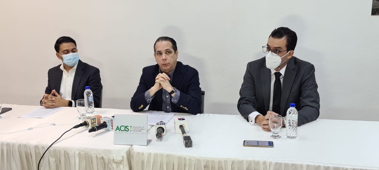 La  ACIS pide al gobierno que en el marco de la reforma fiscal analice la situación que provoca en la industria y Comercio la exención 200 dólares compras por internet