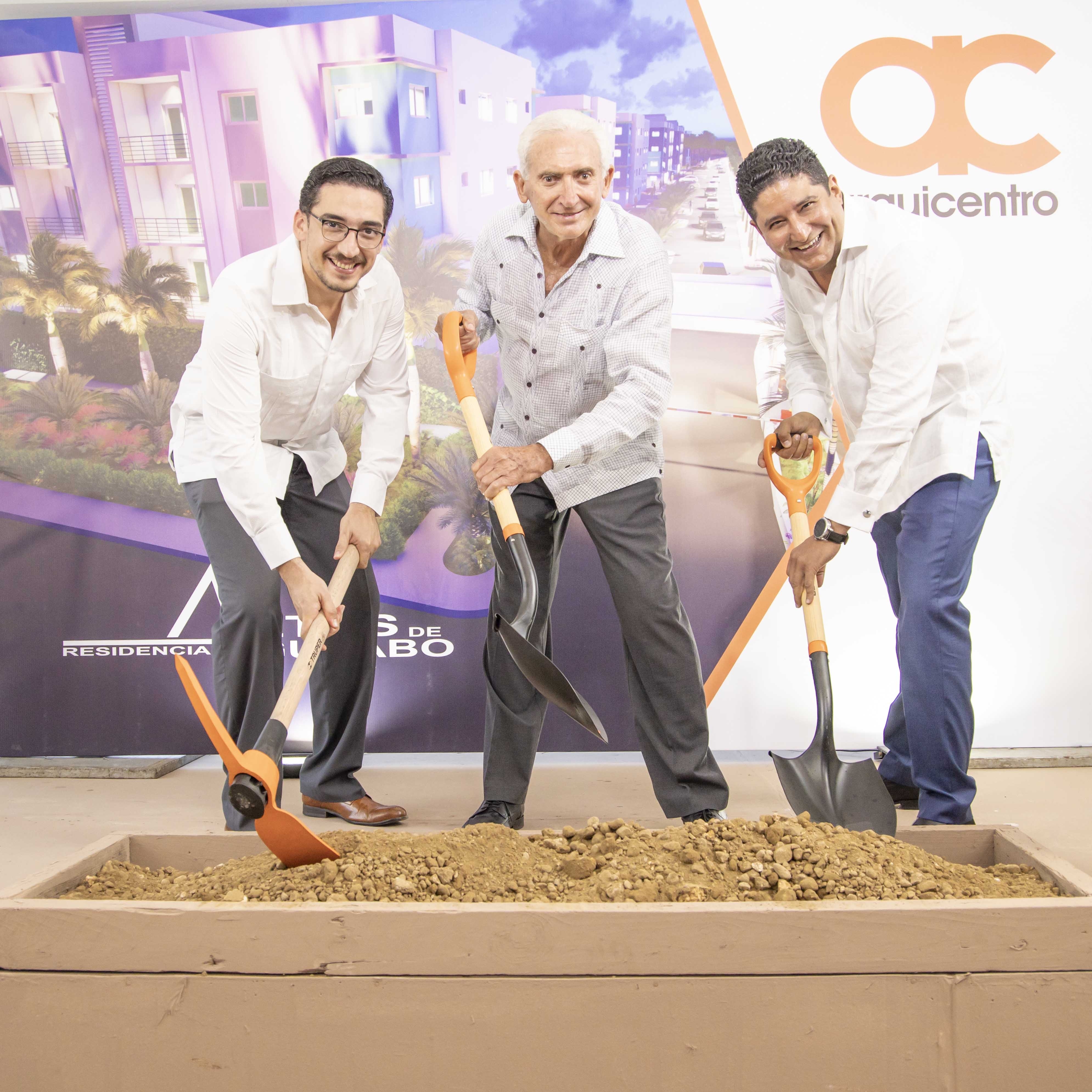 Primer palazo del residencial Altos de Gurabo