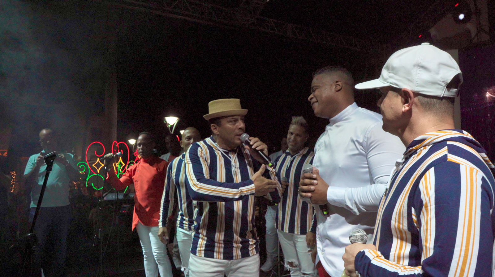 Jandy Ventura lleva El Legado a Puerto Rico y continúa hacia Latin Grammy
