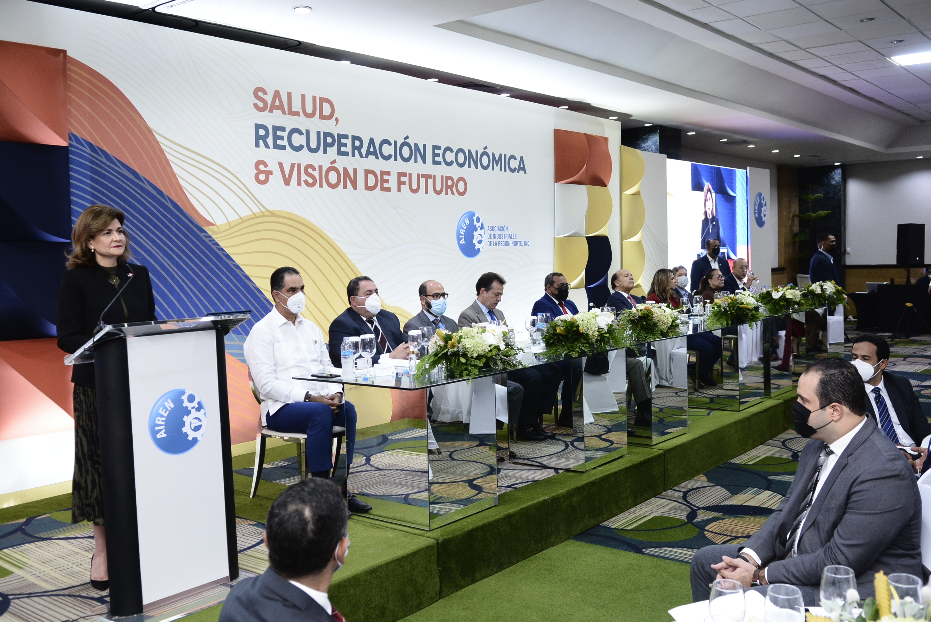 AIREN celebra almuerzo aniversario