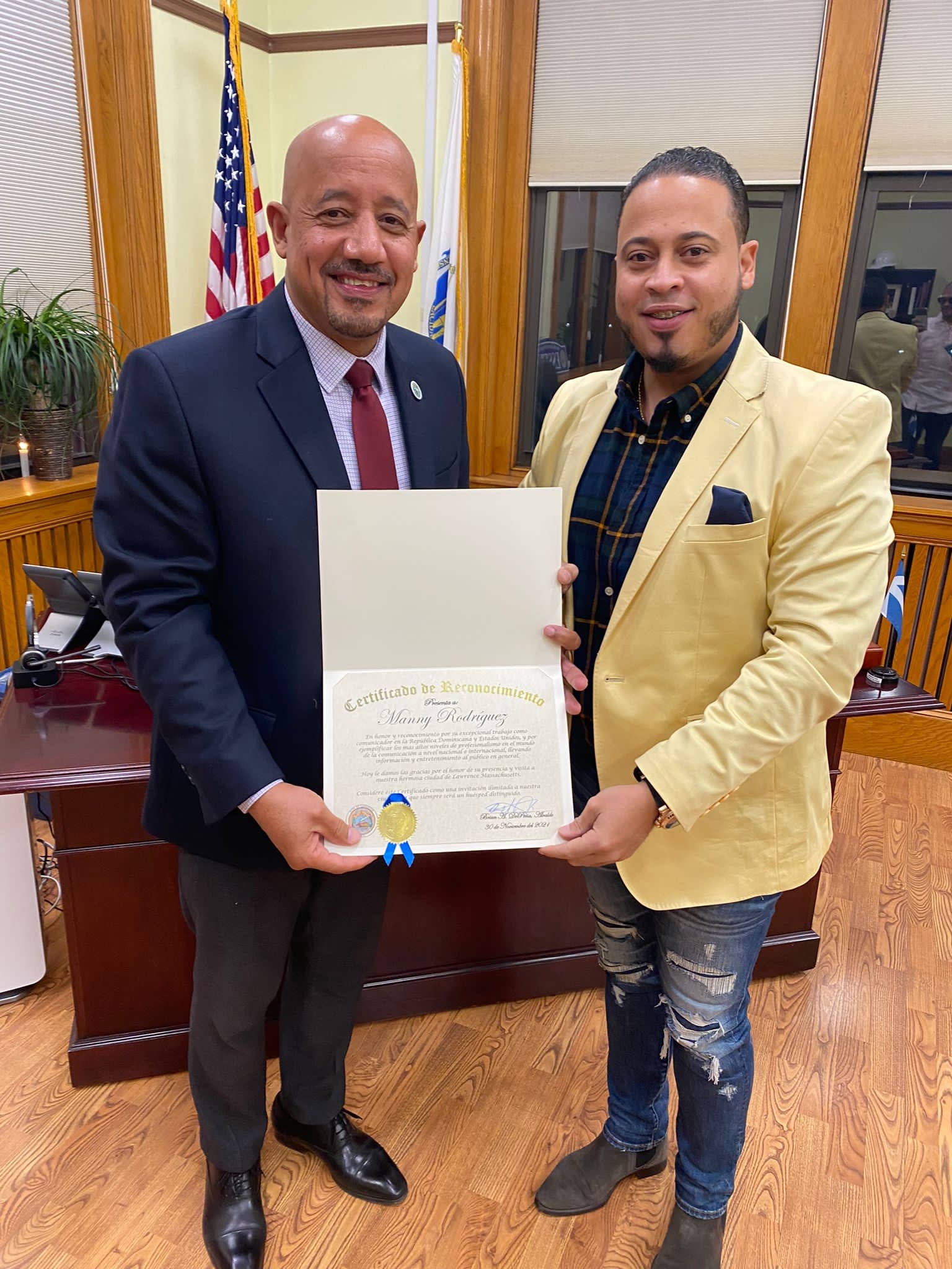 Reconocen comunicador Manny Rodríguez en Massachusetts