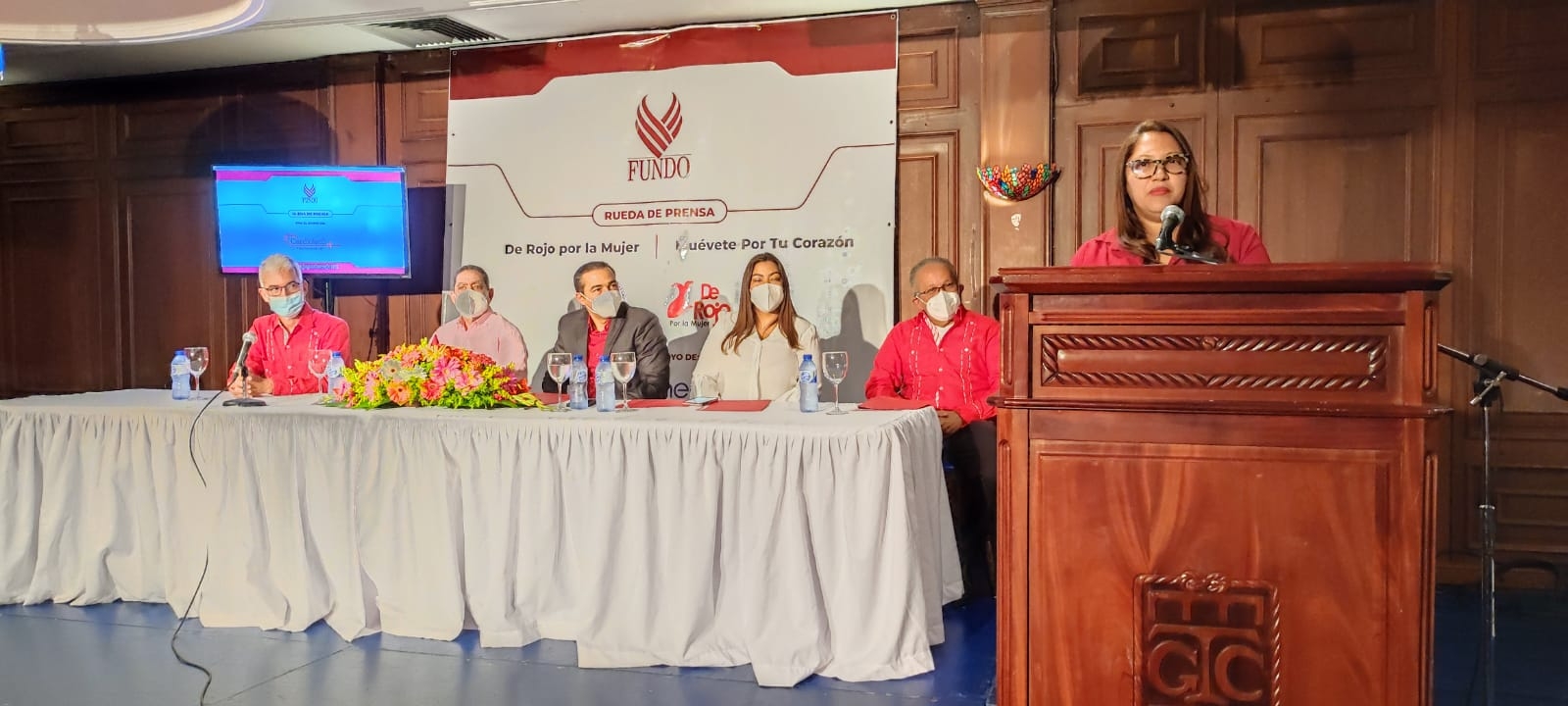 Ofrecen detalles “De Rojo por la Mujer 2022”