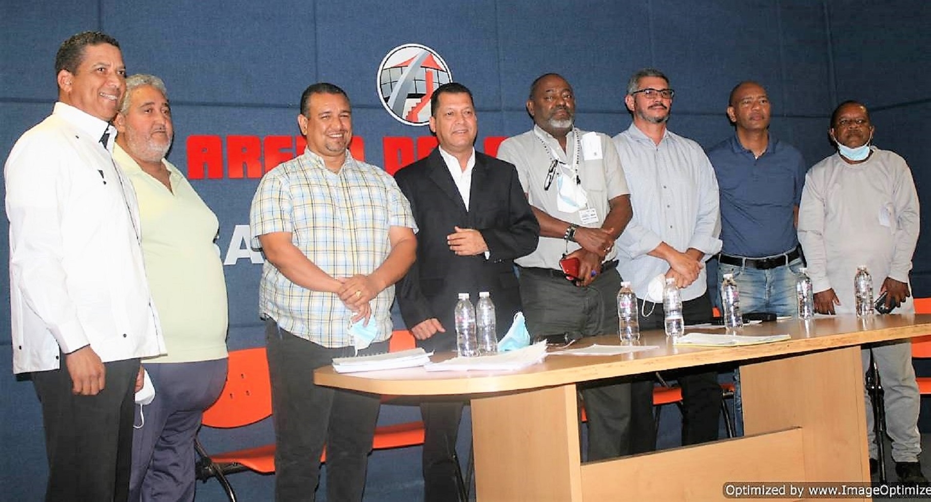 Cámara Civil y Comercial DN deja sin efecto resolución de FEDOBE contra la ABOS