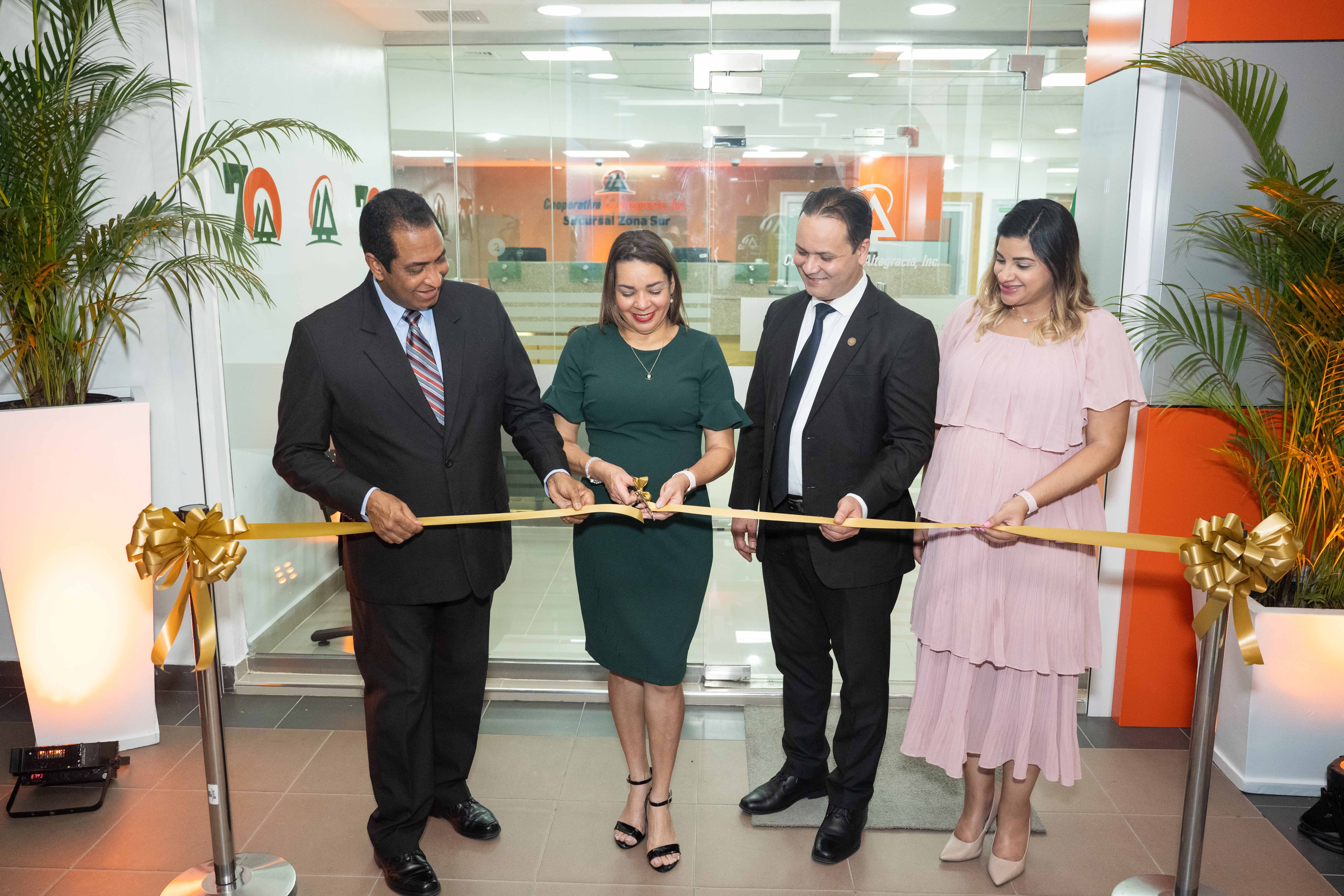 Cooperativa La Altagracia Inaugura Sucursal Zona Sur