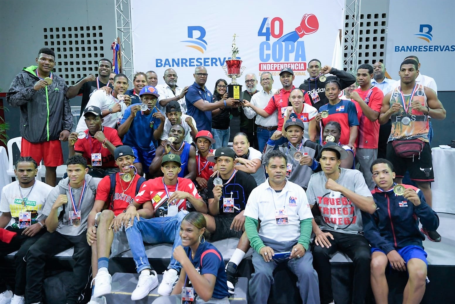 RD A campeón XL Copa Independencia de Boxeo Internacional Banreservas