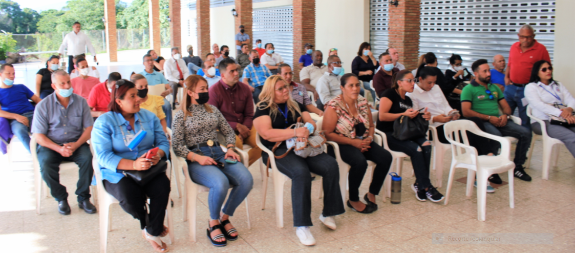 Comunitarios de Gurabo valoran positivamente gestión de Coraasan