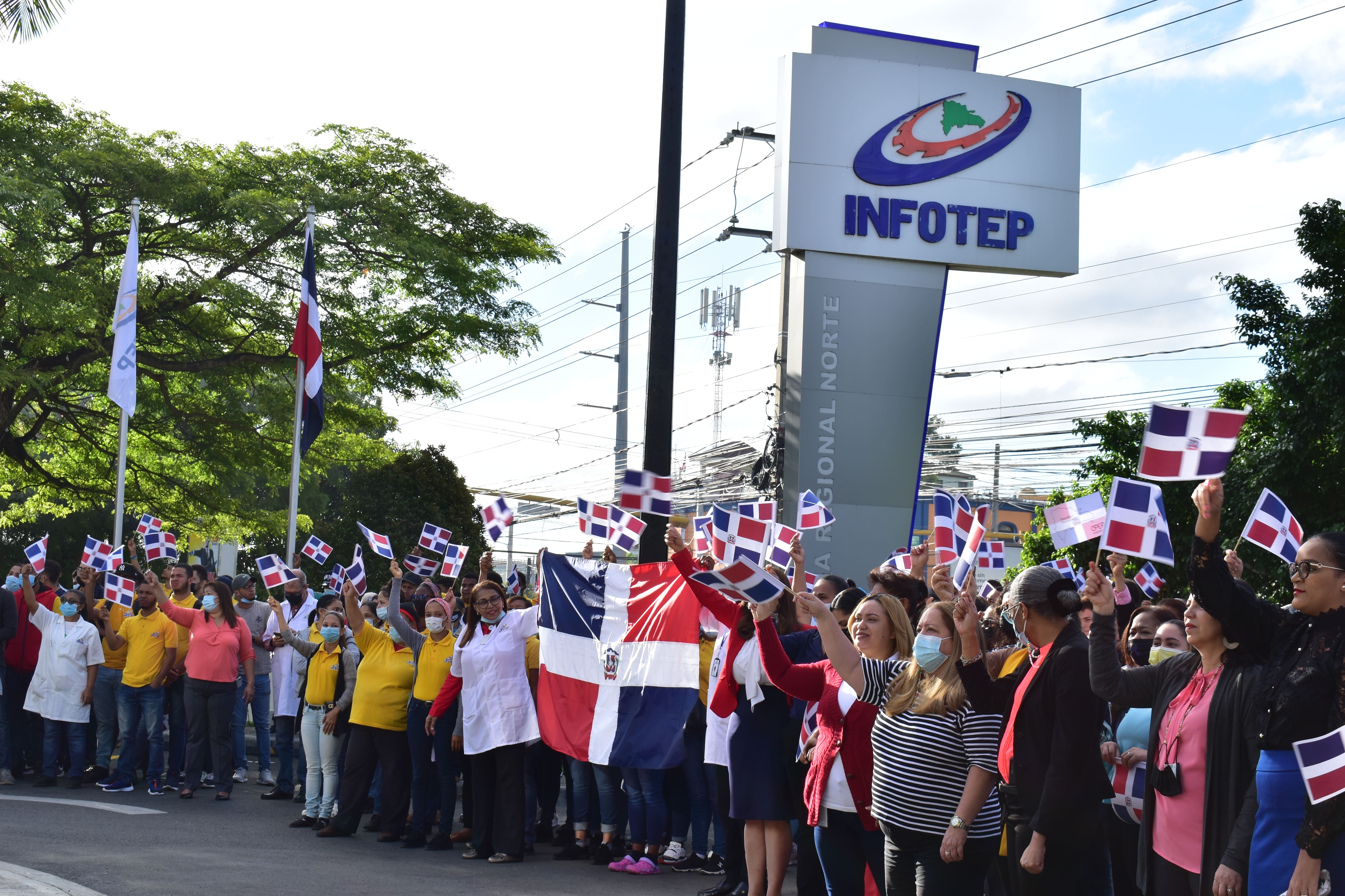 Dirección Cibao-Norte de INFOTEP conmemó 178 aniversario de la Independencia Dominicana