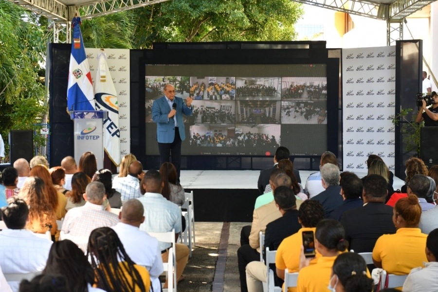 INFOTEP capacitará 20 mil técnicos parala Industria 4.0 a junto a los COS y las universidades