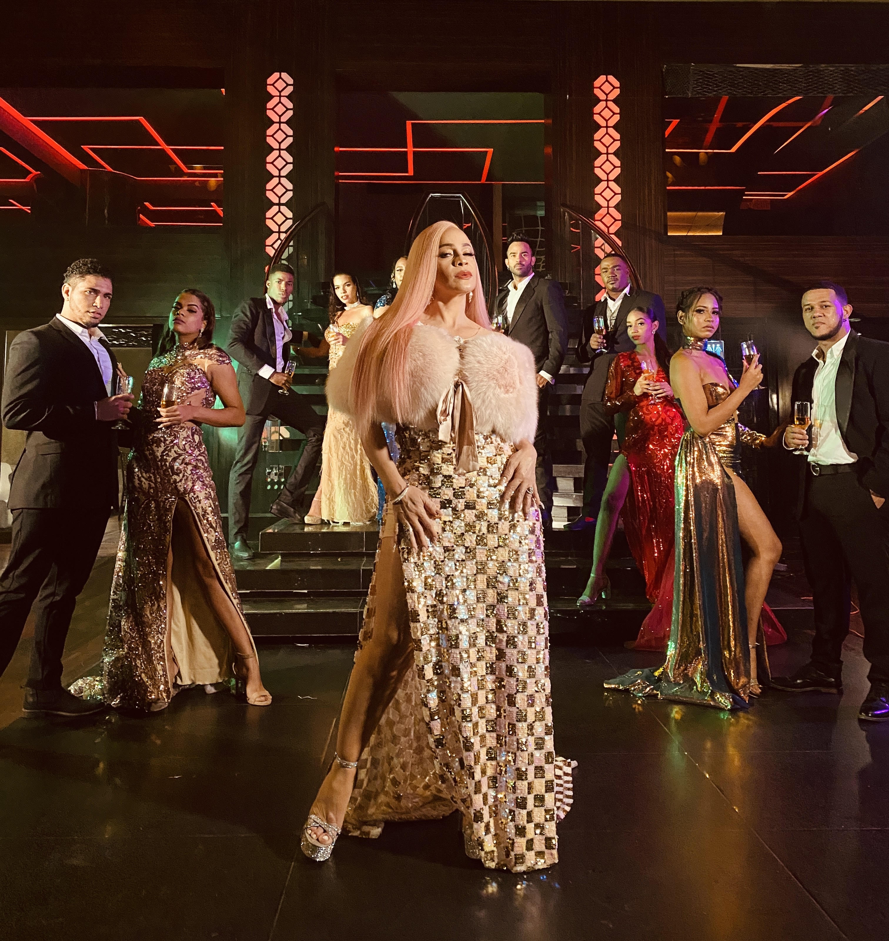 Miriam Cruz presenta videoclip del tema “Tú Ganas”