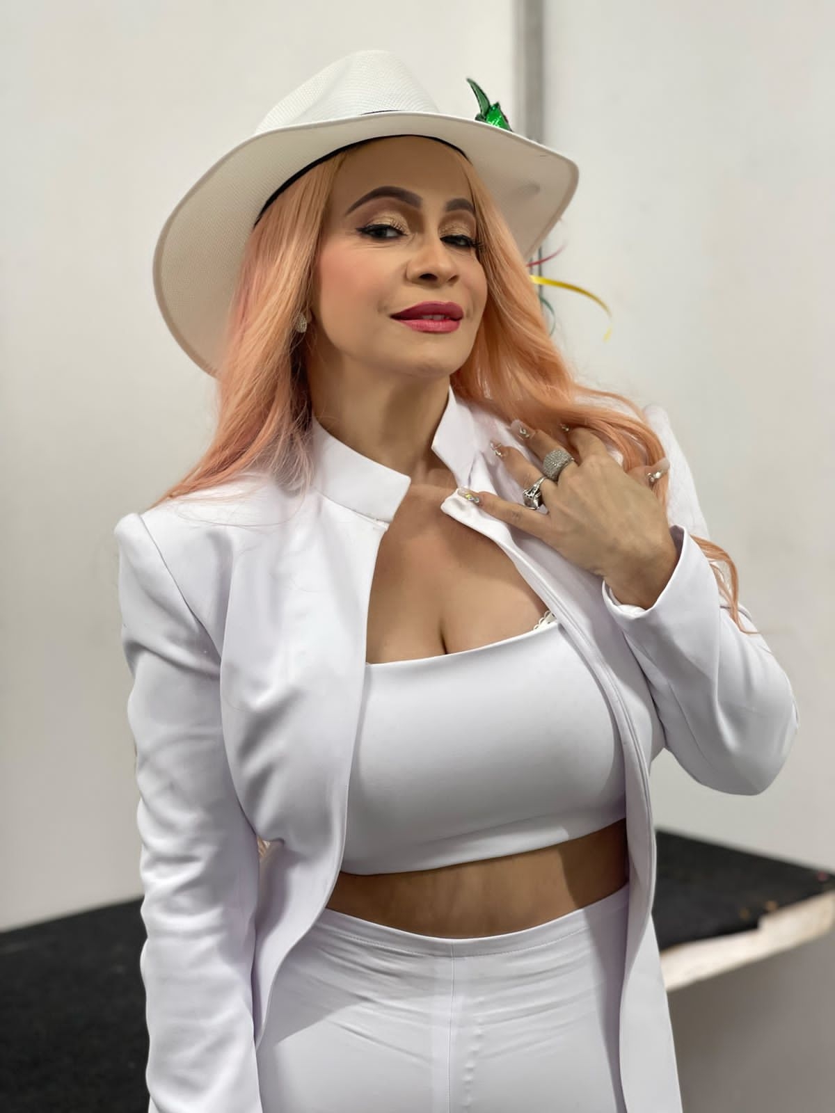 Exitosa presentación de La Diva del Merengue Miriam Cruz en Carnaval de Barranquilla