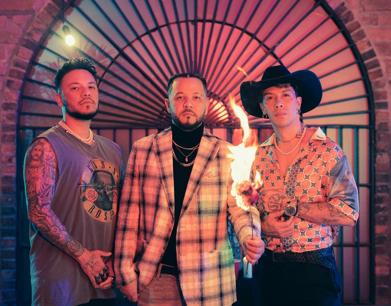 “Mr Novo” y la agrupación paisa “Pasabordo” presentan su canción para dedicar "APRENDIZ