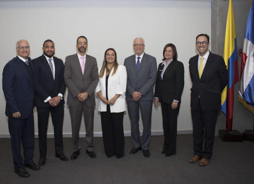 República Dominicana busca incrementar intercambio comercial con Colombia