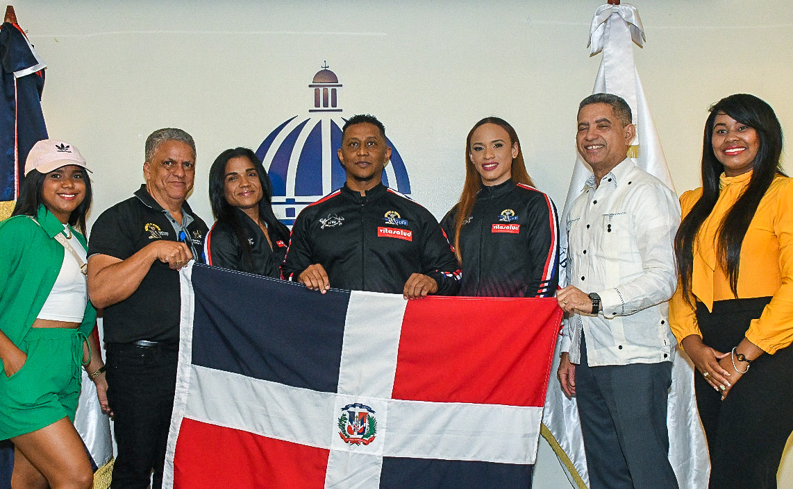 MIDEREC y FDFF despiden atletas participarán en IFBB World Men´s Championships & IFBB Women´s World Cup