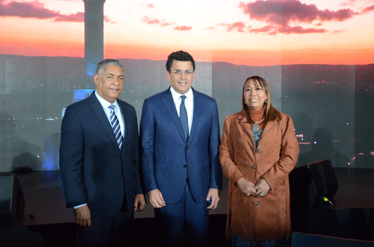 Destino Santiago se promueve exitosamente en Anato
