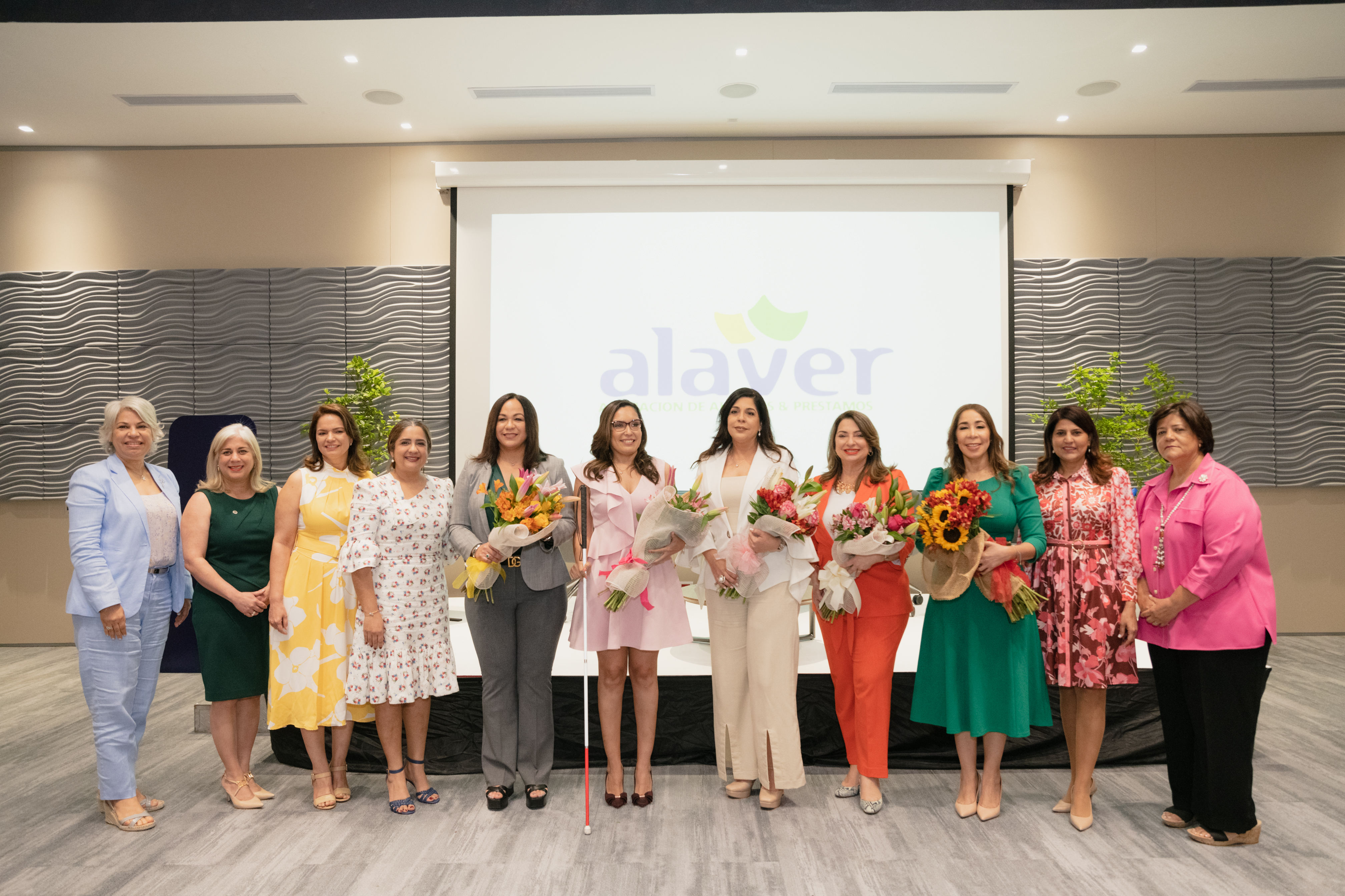 ALAVER fomenta el liderazgo femenino para conmemorar el Día Internacional de la Mujer