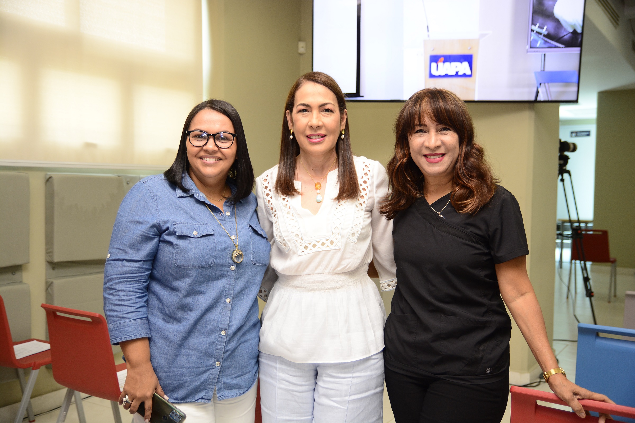Dermclar celebra 37 aniversario con jornada formativa