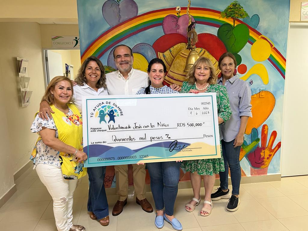 Fundación Tú Ayuda de Siempre dona medio millón de pesos al Voluntariado Jesús con los Niños
