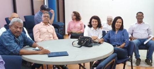 Ingenieros construyeron Centros de Atención Primarias para Salud Pública demandan pago