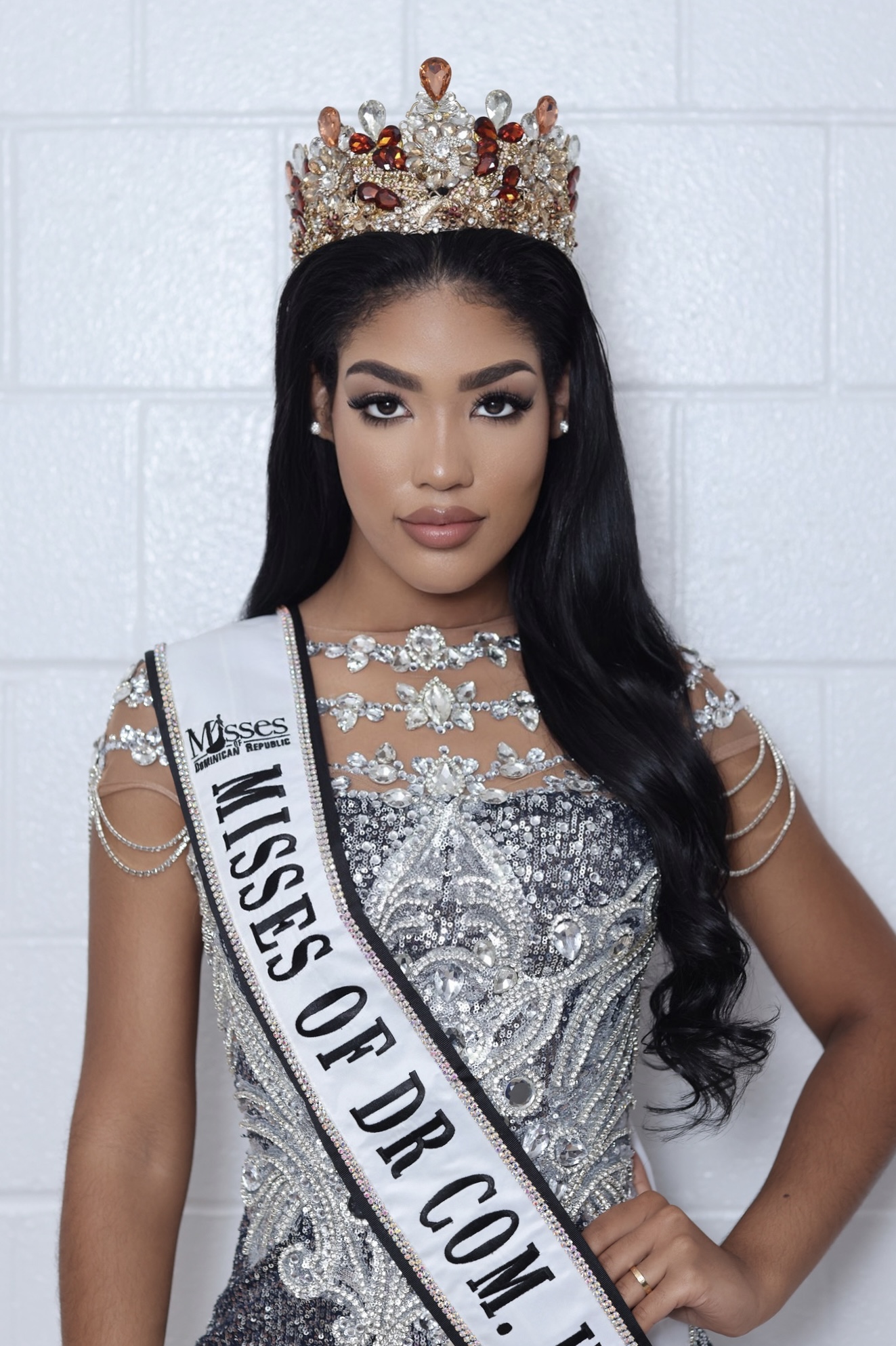 Andreina Santos tras la corona de Miss Grand República Dominicana 2023