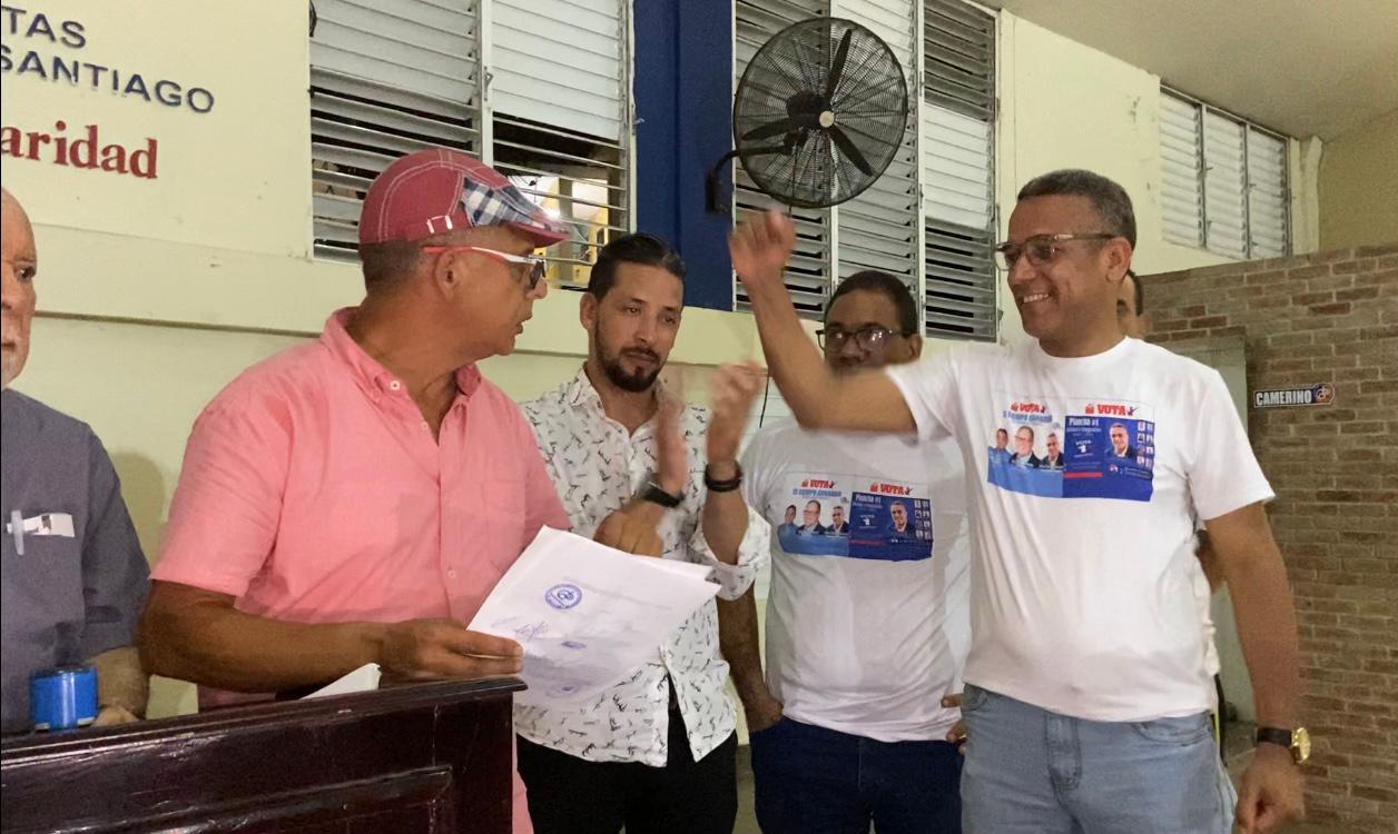 Dos Generaciones agradece apoyo; llama a sumarse al grito por la unidad