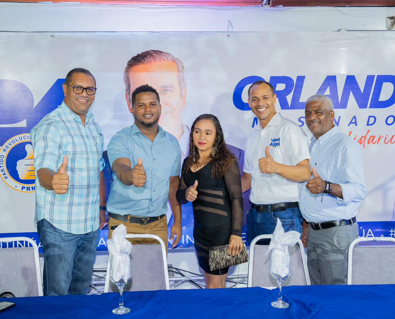 Orlando Martínez  refuerza compromiso con precandidatos de Monseñor Nouel