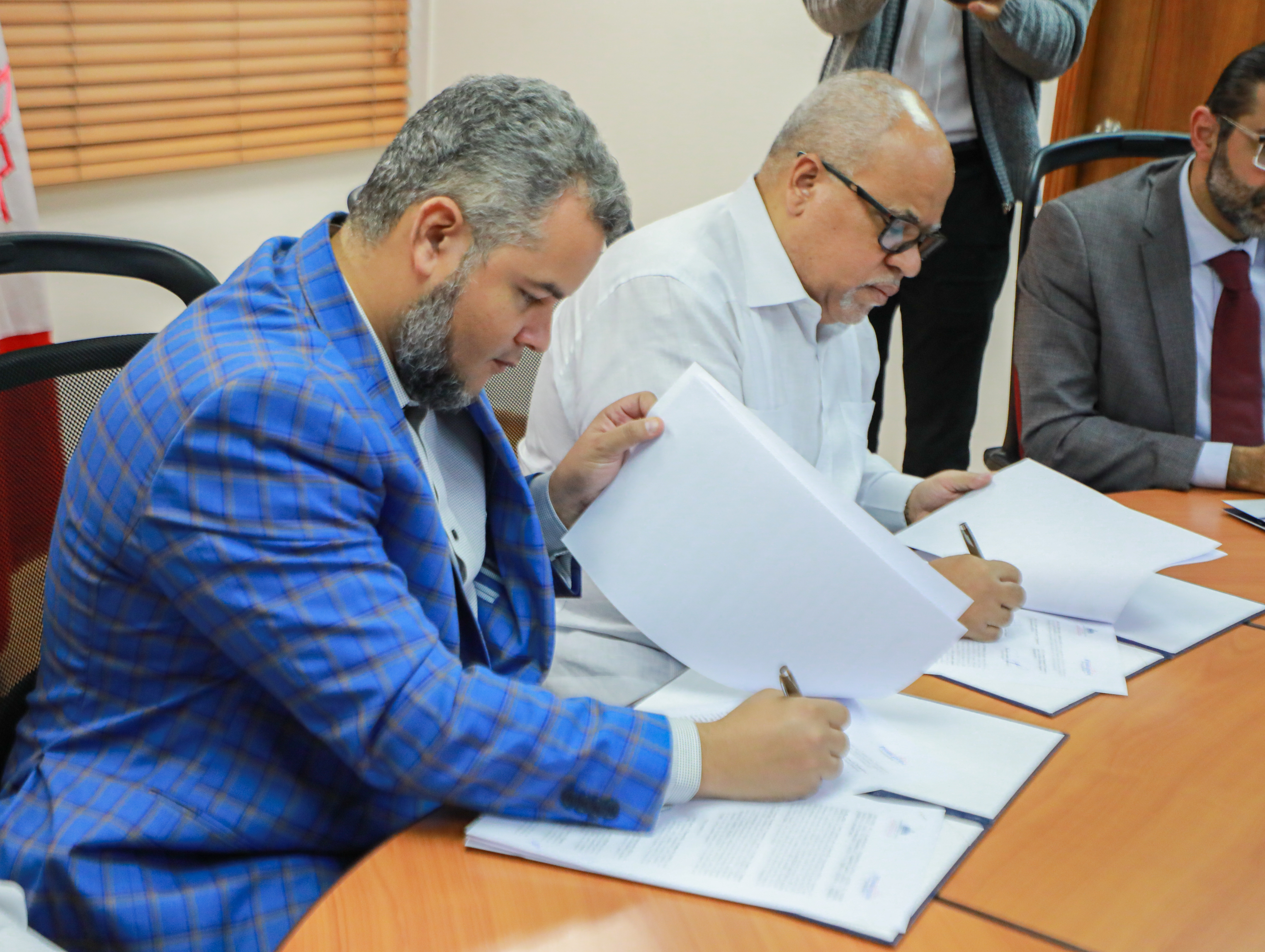 FEDA y PROMIPYME invierten RD$10 millones en plan acuícola y agropecuario para revitalizar la producción y crear empleo