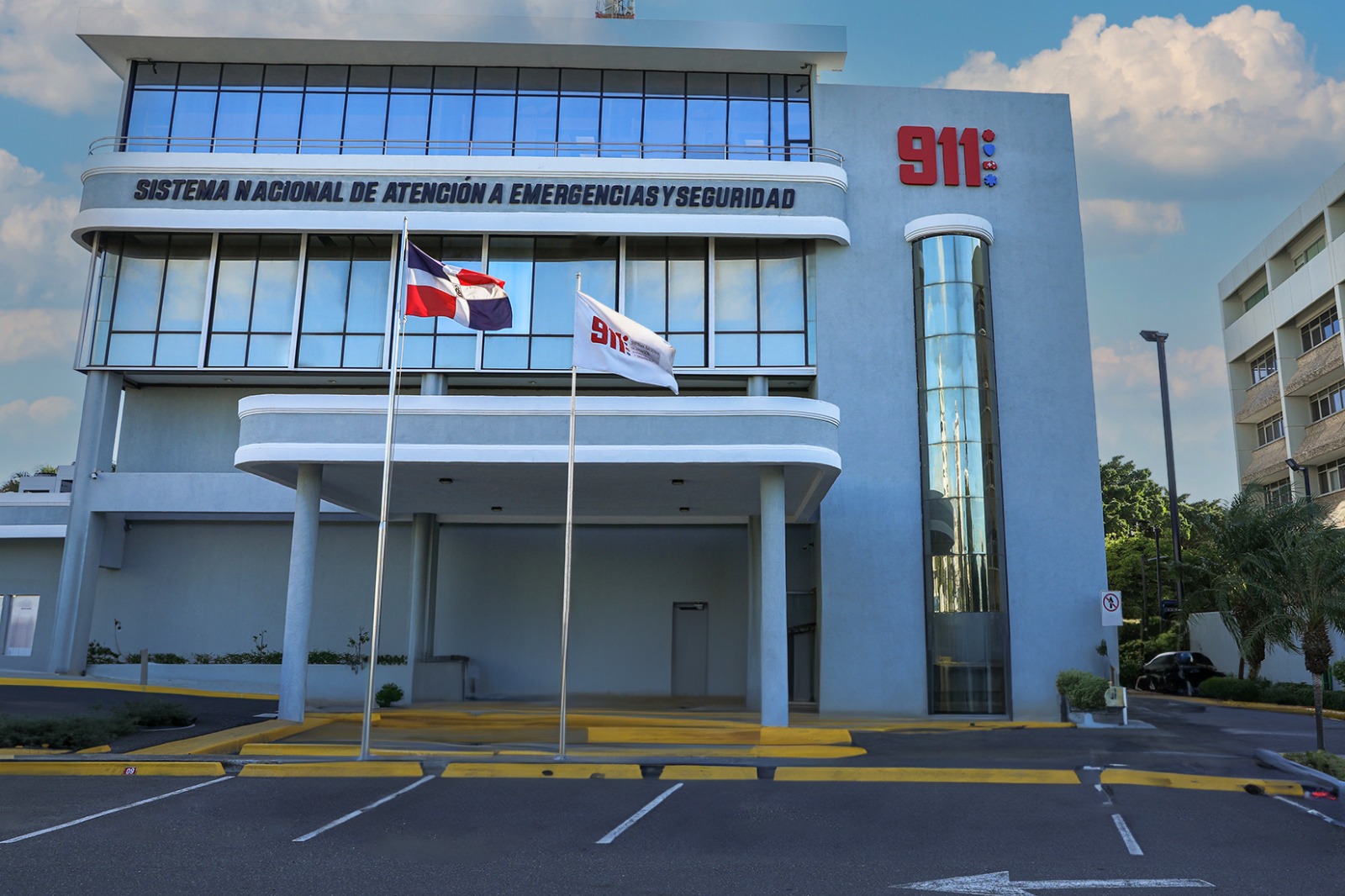 911 aclara que información sobre intoxicación por “gomas comestibles” es falsa