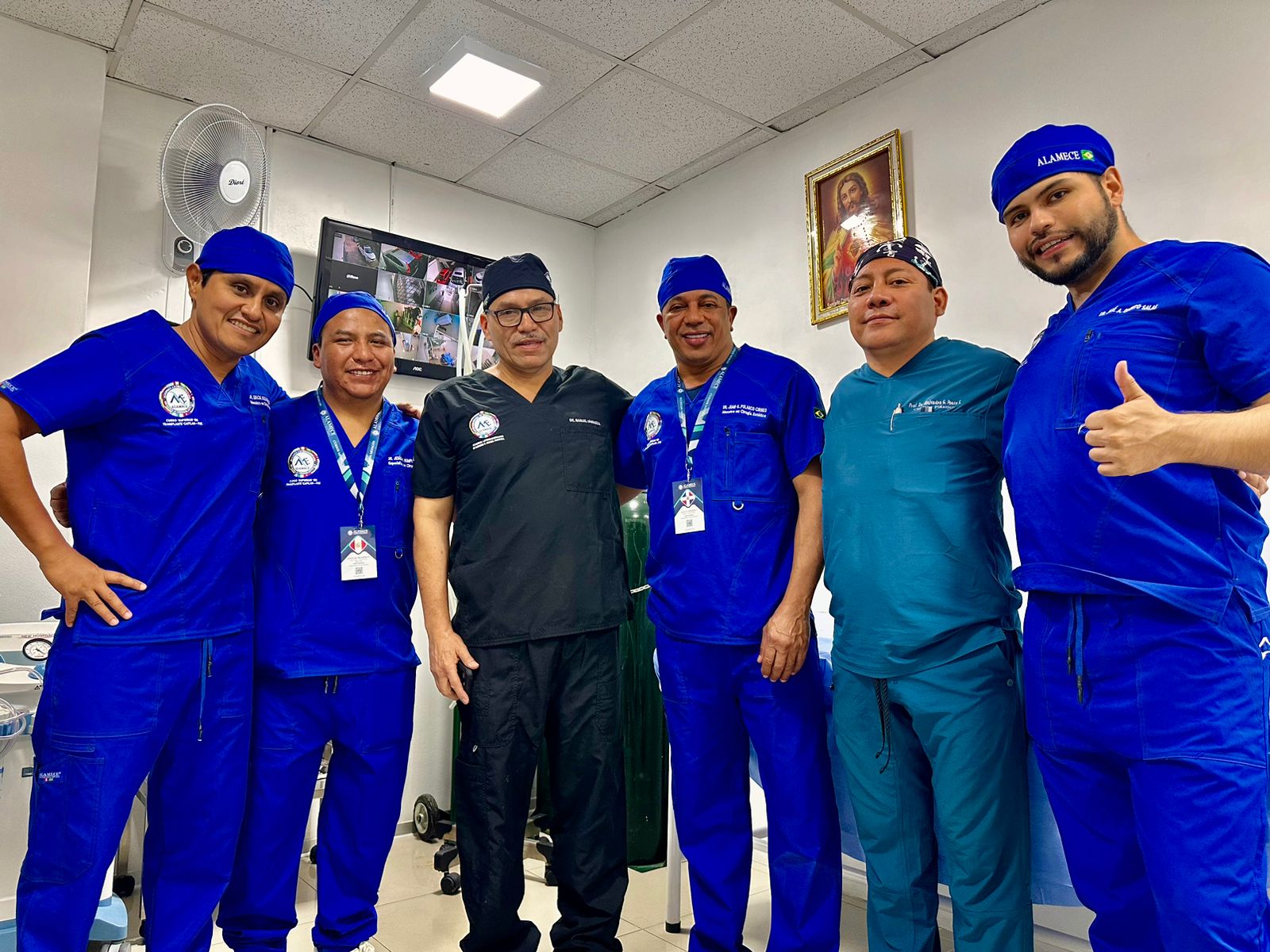 Doctor Juan Óscar Polanco, ejemplo de superación y humildad, realiza Postgrado en Estética Femenina e Implantes Hormonal