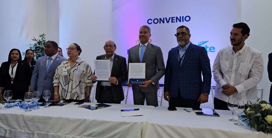 EDENORTE e INDOPPRIL firman acuerdo beneficia colaboradores de la empresa energética