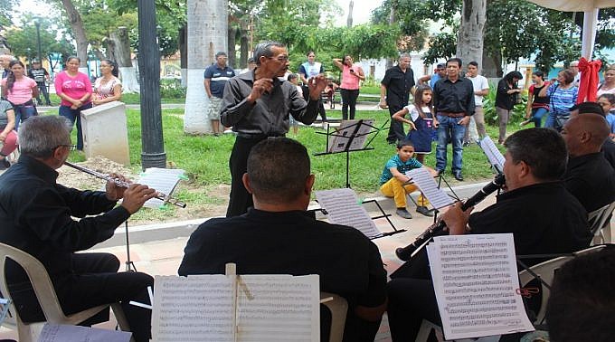 La retreta murió, la gestión cultural nunca nació