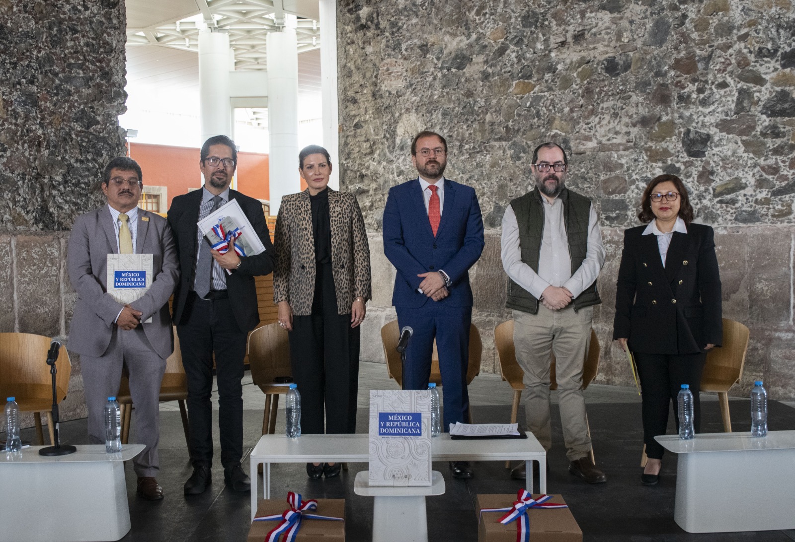 Embajada Dominicana en México y Acervo Histórico Diplomático de la Cancillería mexicana presentan el libro “México y República Dominicana, amistad y cooperación a través del Caribe”