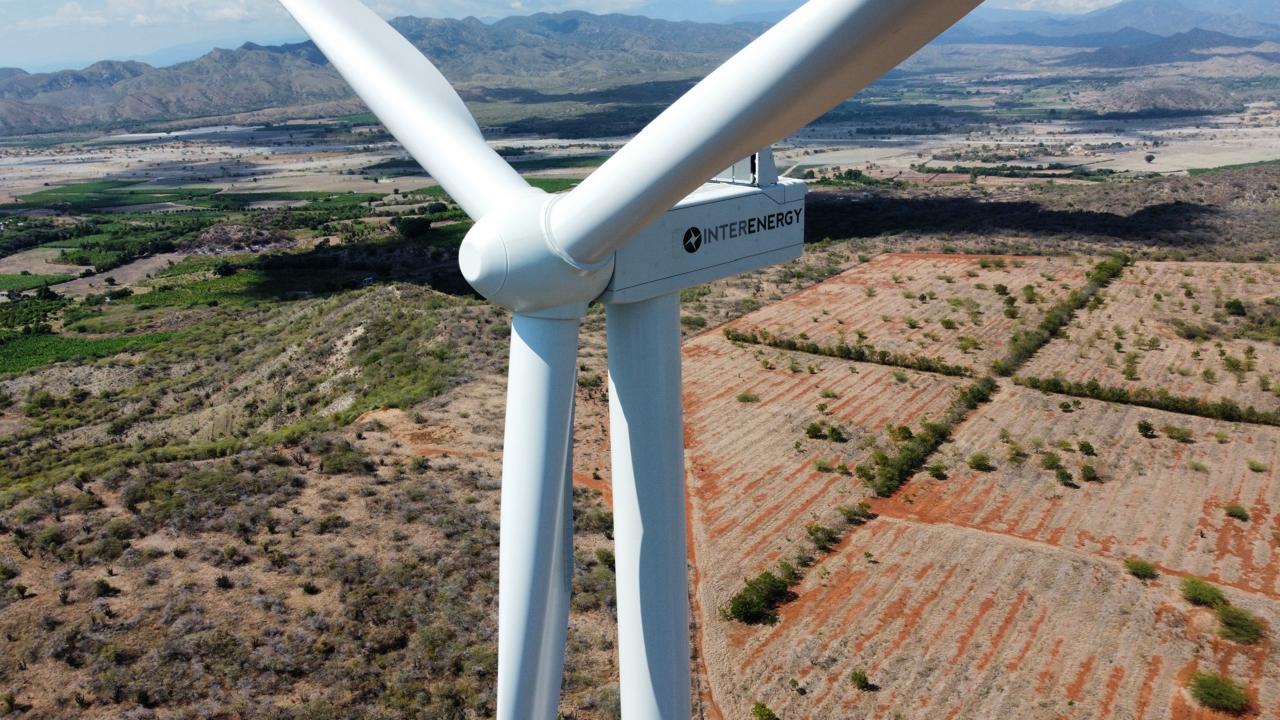 Interenergy instala las turbinas eólicas más grandes de Centroamérica y el Caribe para la expansión del parque Matafongo