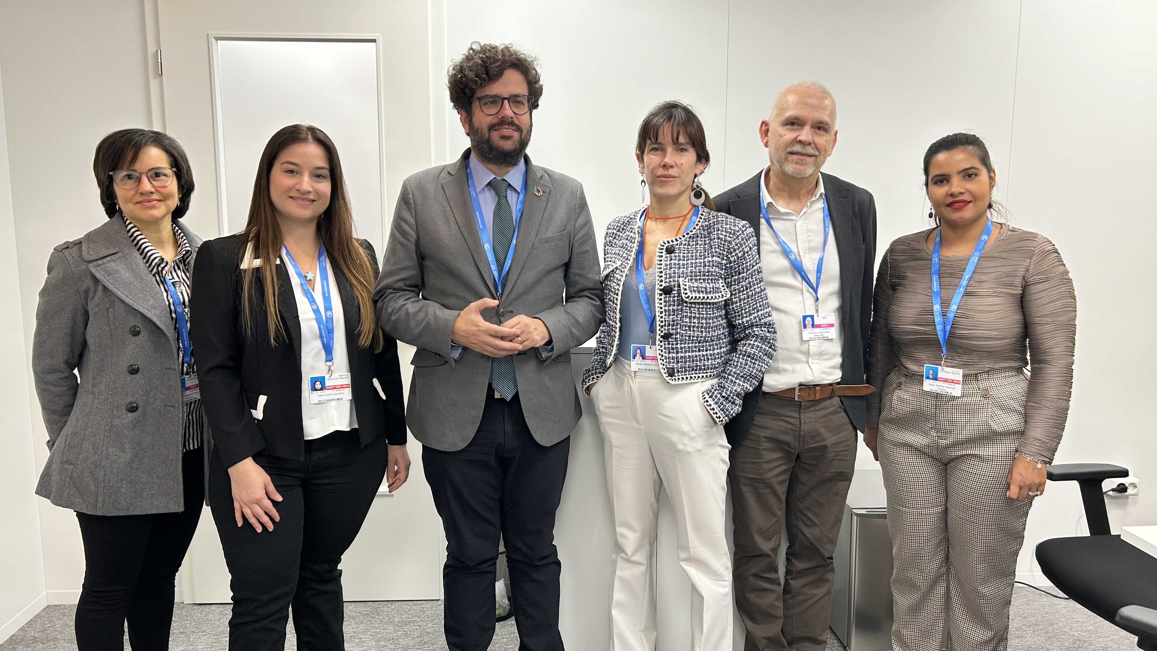 RD y Cooperación Española acordaron financiar proyectos de adaptación al cambio climático en la COP29
