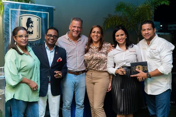 OBE Cigars Brilla en “La Fumada Golfística” del Club Naco