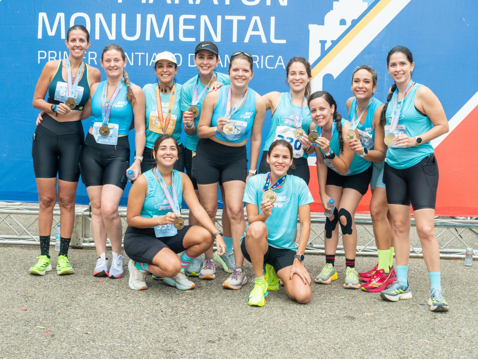 Santiago hace historia con la Maratón Monumental