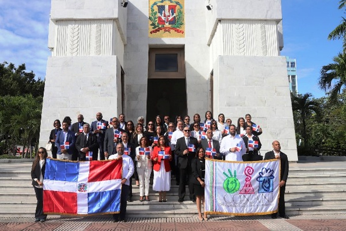 CONANI rinde honores a los Padres de la Patria a propósito del 181 aniversario de la Independencia Nacional