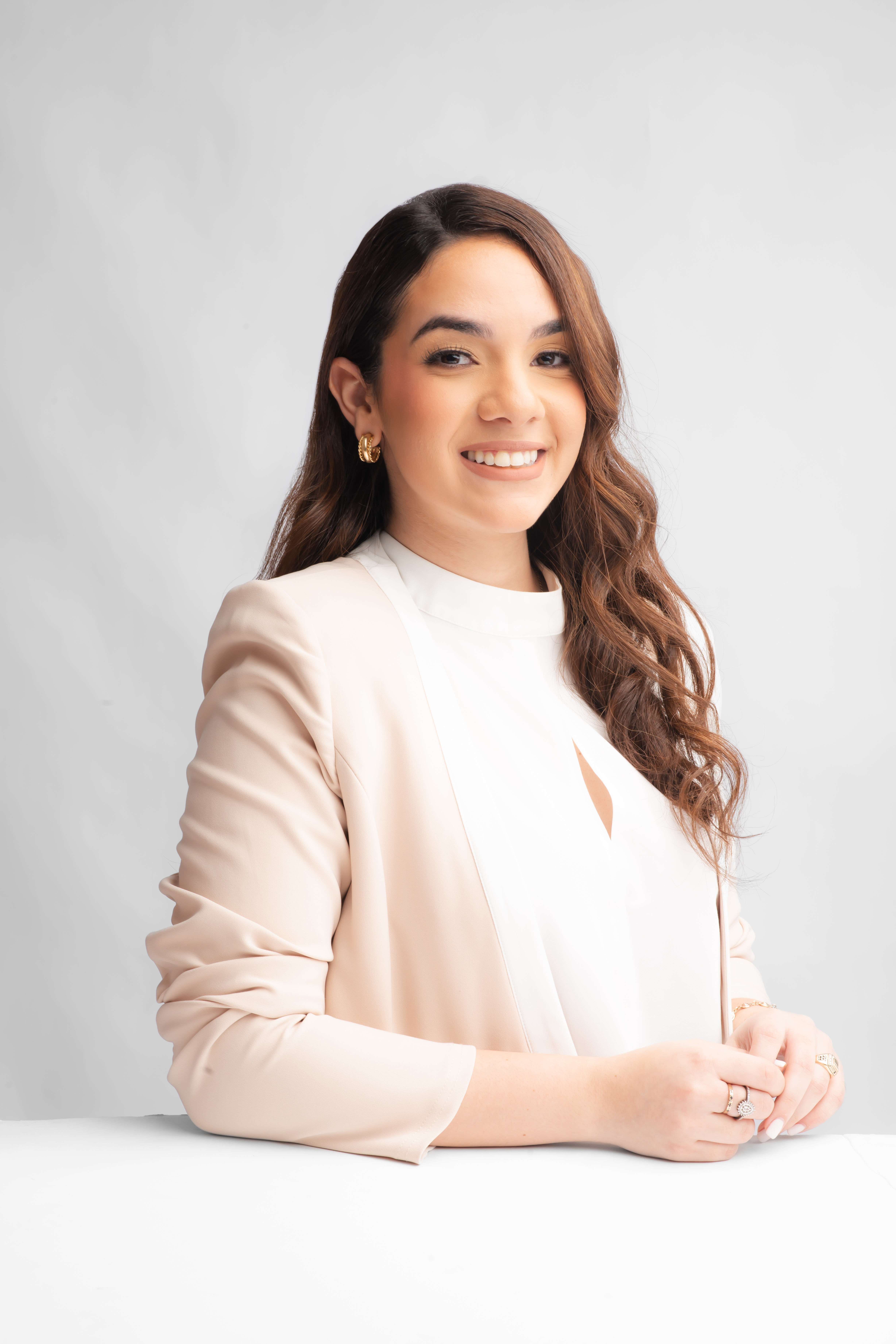Sus consultas será los viernes de 11:00 de la mañana a 6:00 de la tarde (virtuales, presenciales y domiciliarias