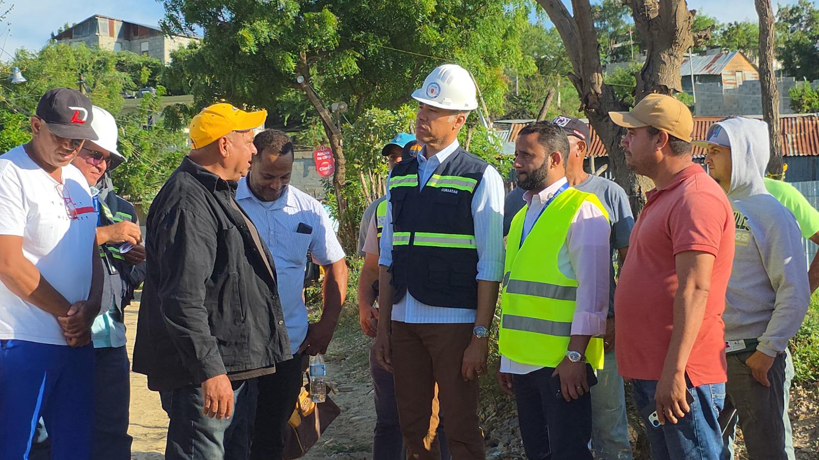 Juntas de vecinos Mirador Sur en Santiago Oeste, valoran trabajos instalación de redes agua potable