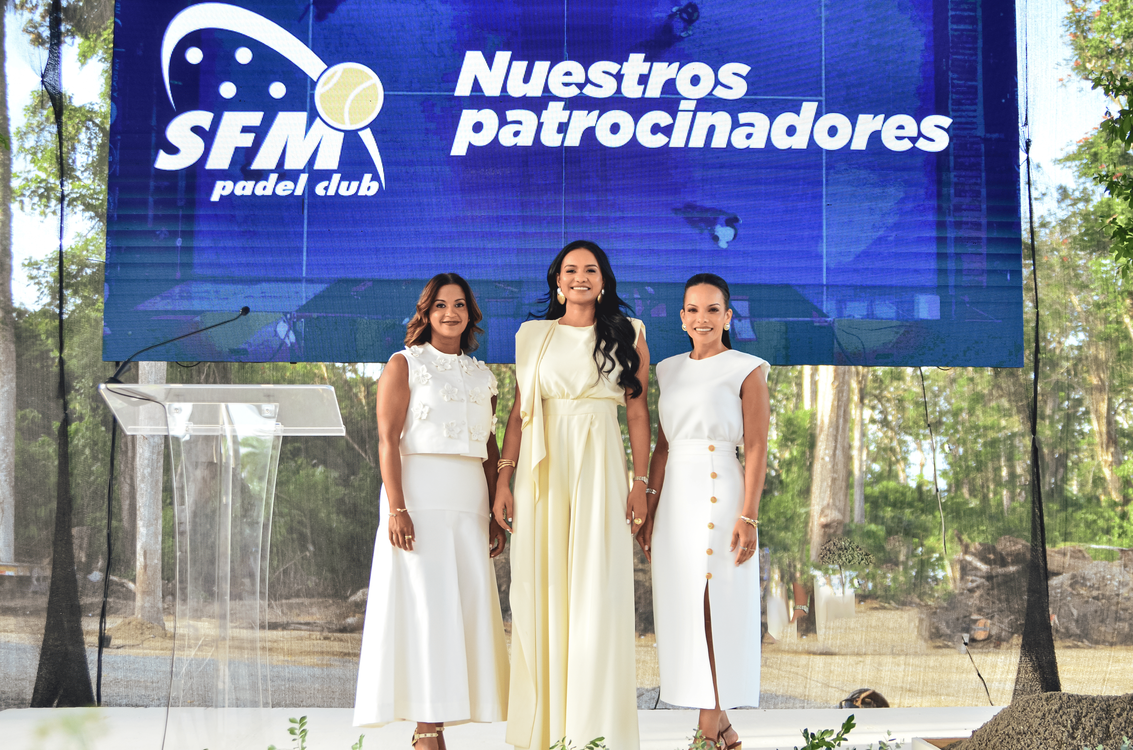 Formalizan primer picazo del SFM Sport and Pádel Club en San Francisco de Macorís