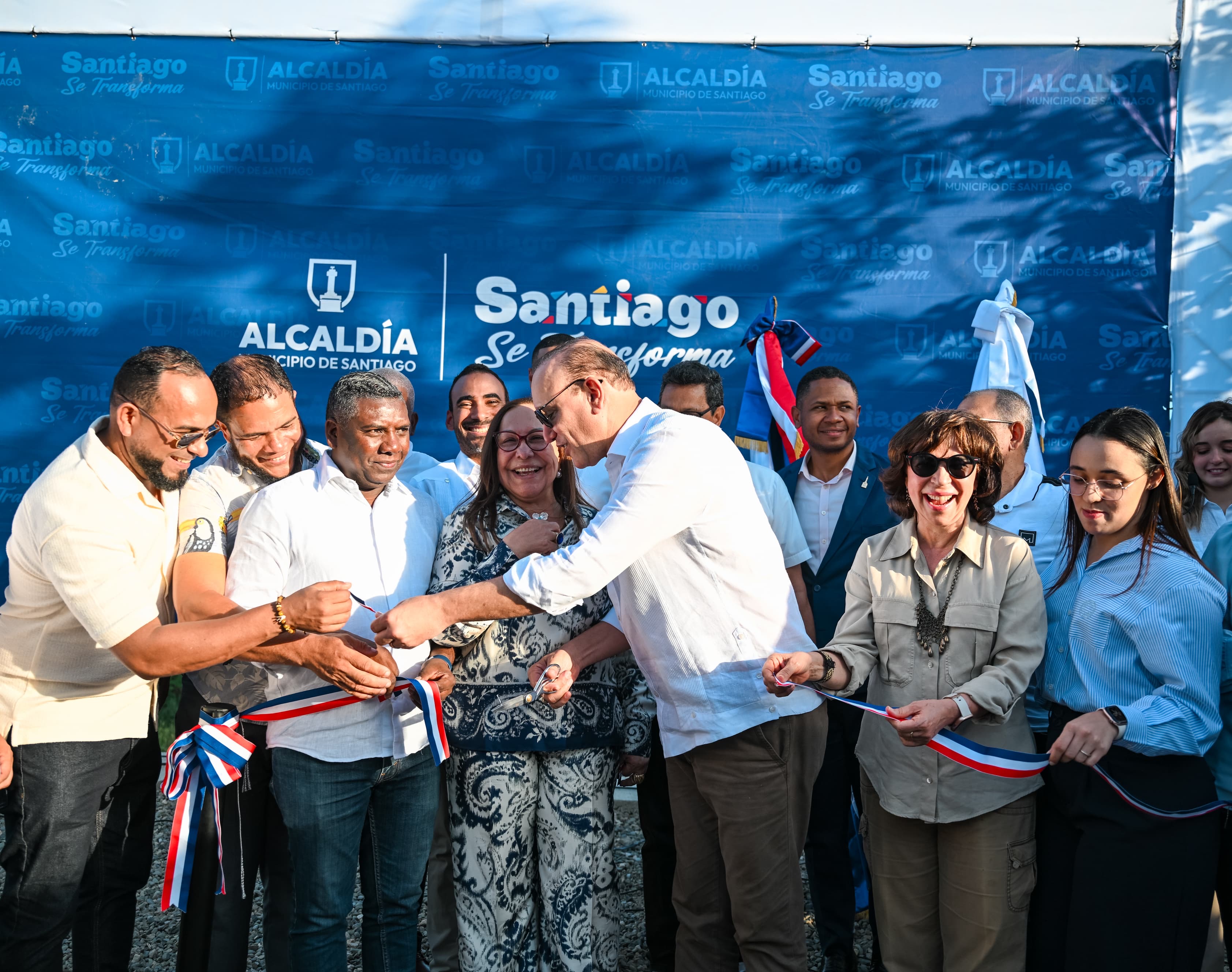 Alcaldía de Santiago ejecuta más de 56 obras simultáneas y entrega mejoras viales en Villa Verde