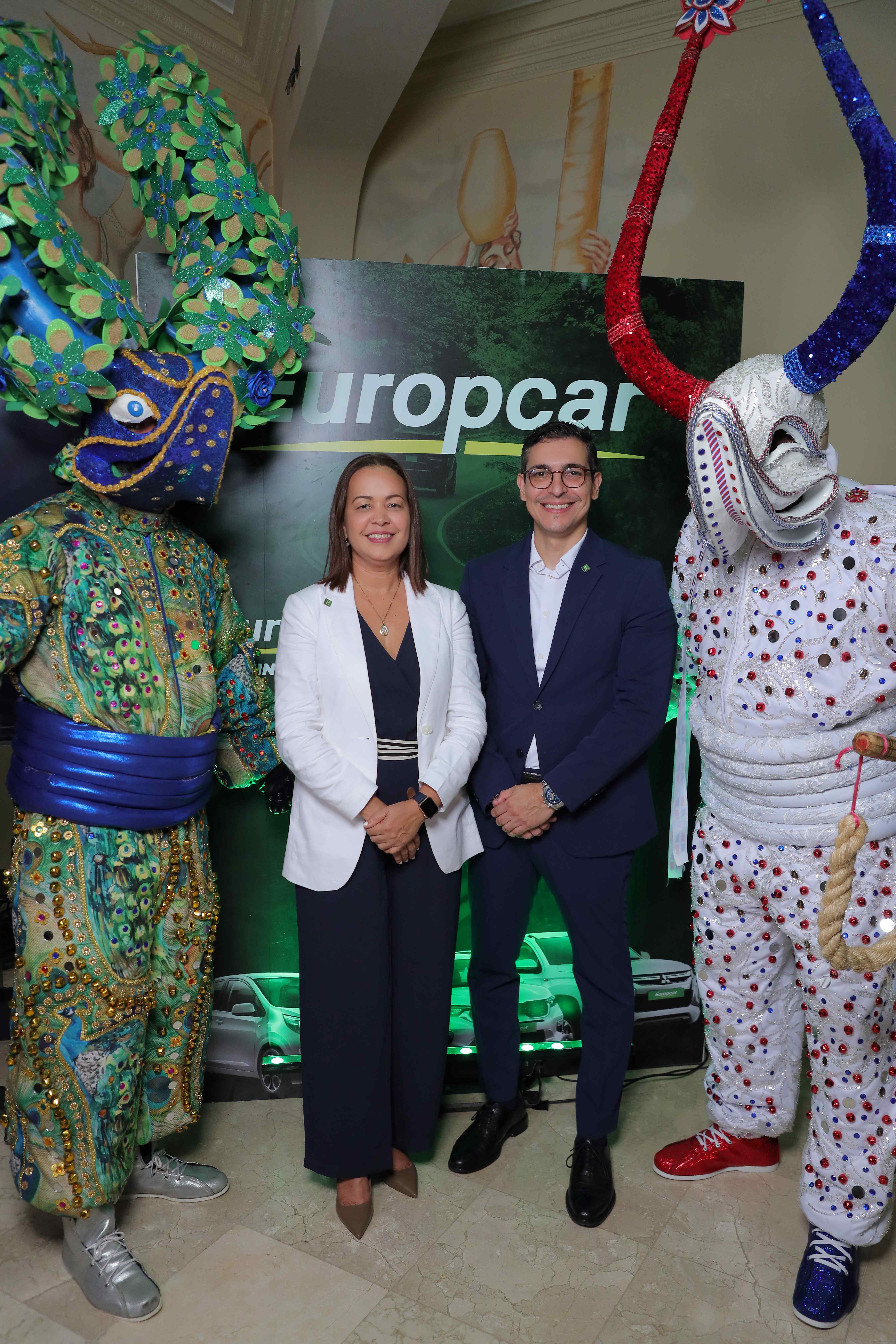 Europcar amplía su presencia en Santiago con nueva oficina en el corazón de la ciudad