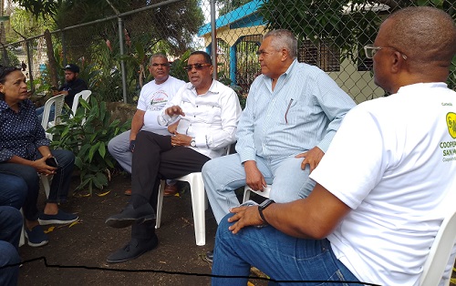 José Beato recibe masivo apoyo en Santiago para presidencia CDP