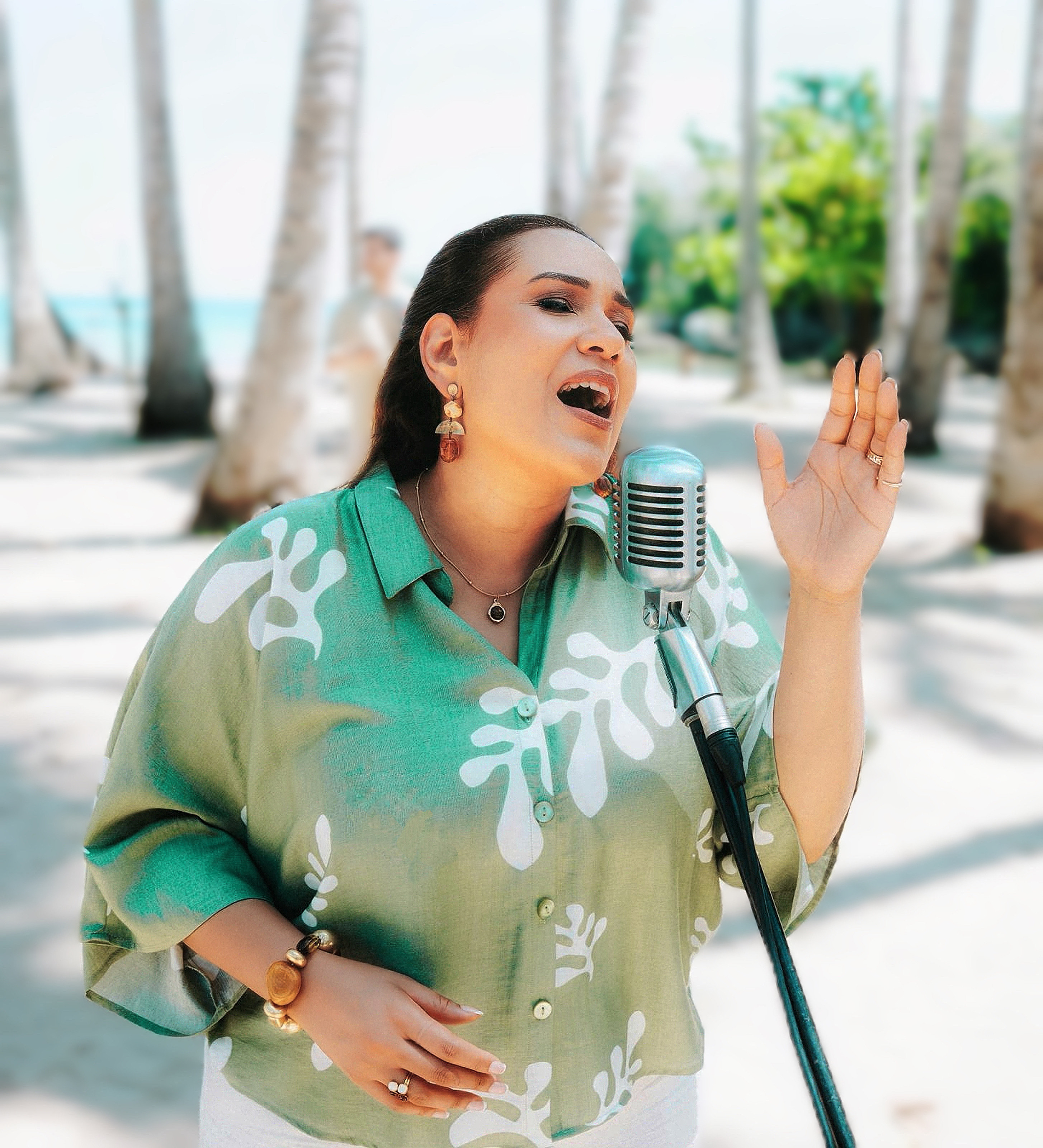 Karen Michelle lanza su nuevo sencillo “Tu Presencia”
