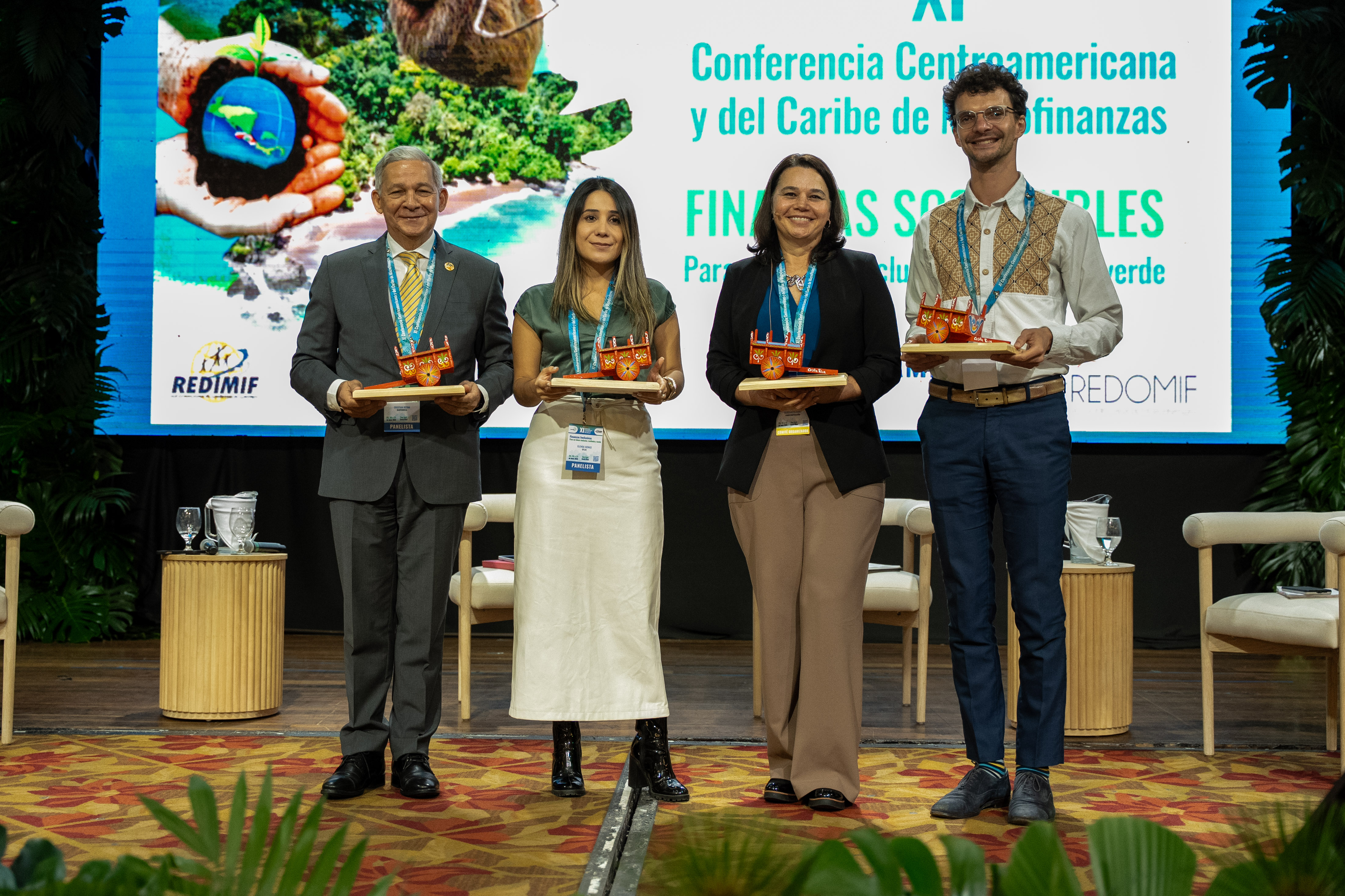 BANFONDESA destaca su compromiso con el desarrollo sostenible en Conferencia Internacional de Microfinanzas