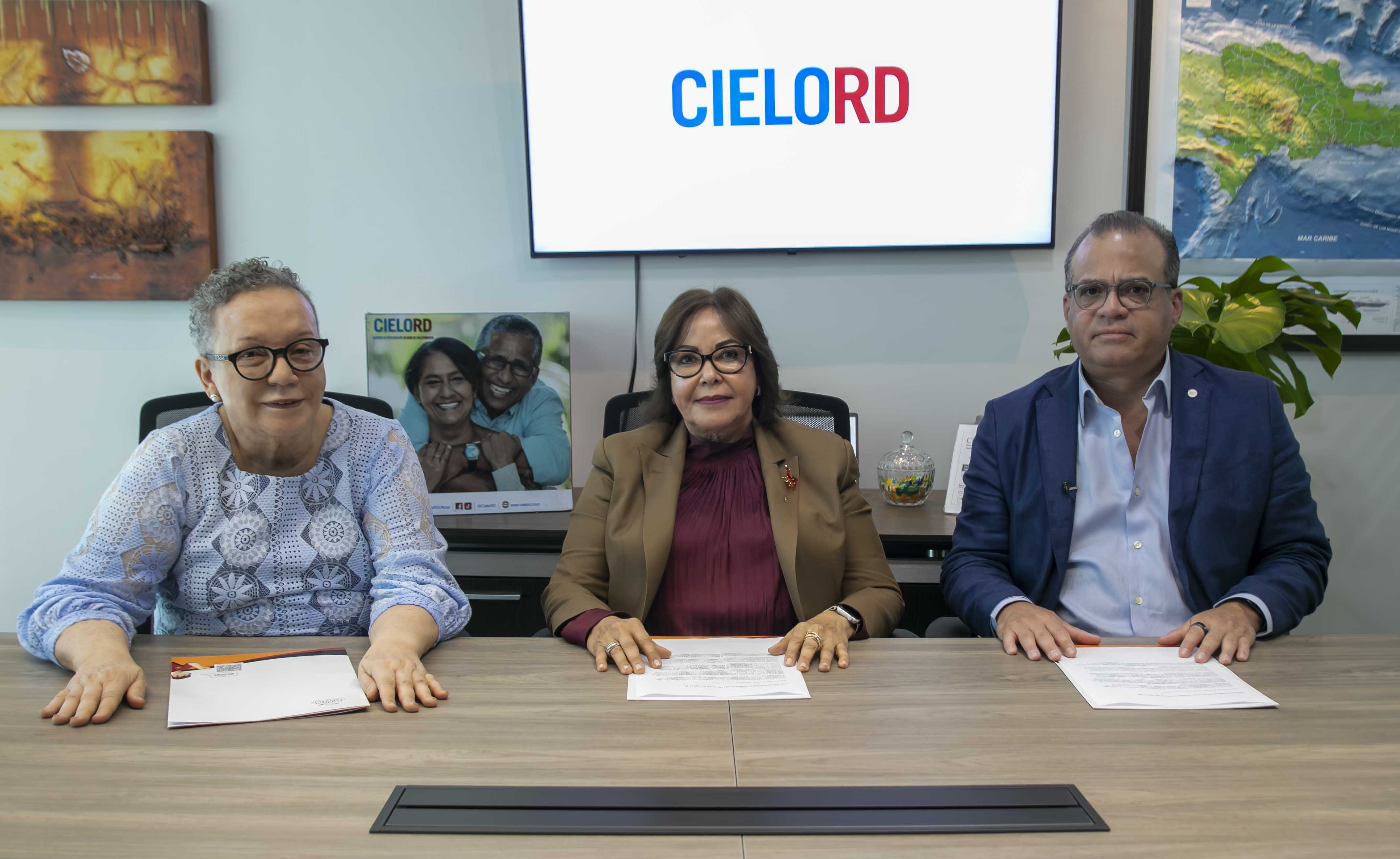 MIRIAM GERMÁN BRITO EMBAJADORA MUNDIAL DE CIELORD