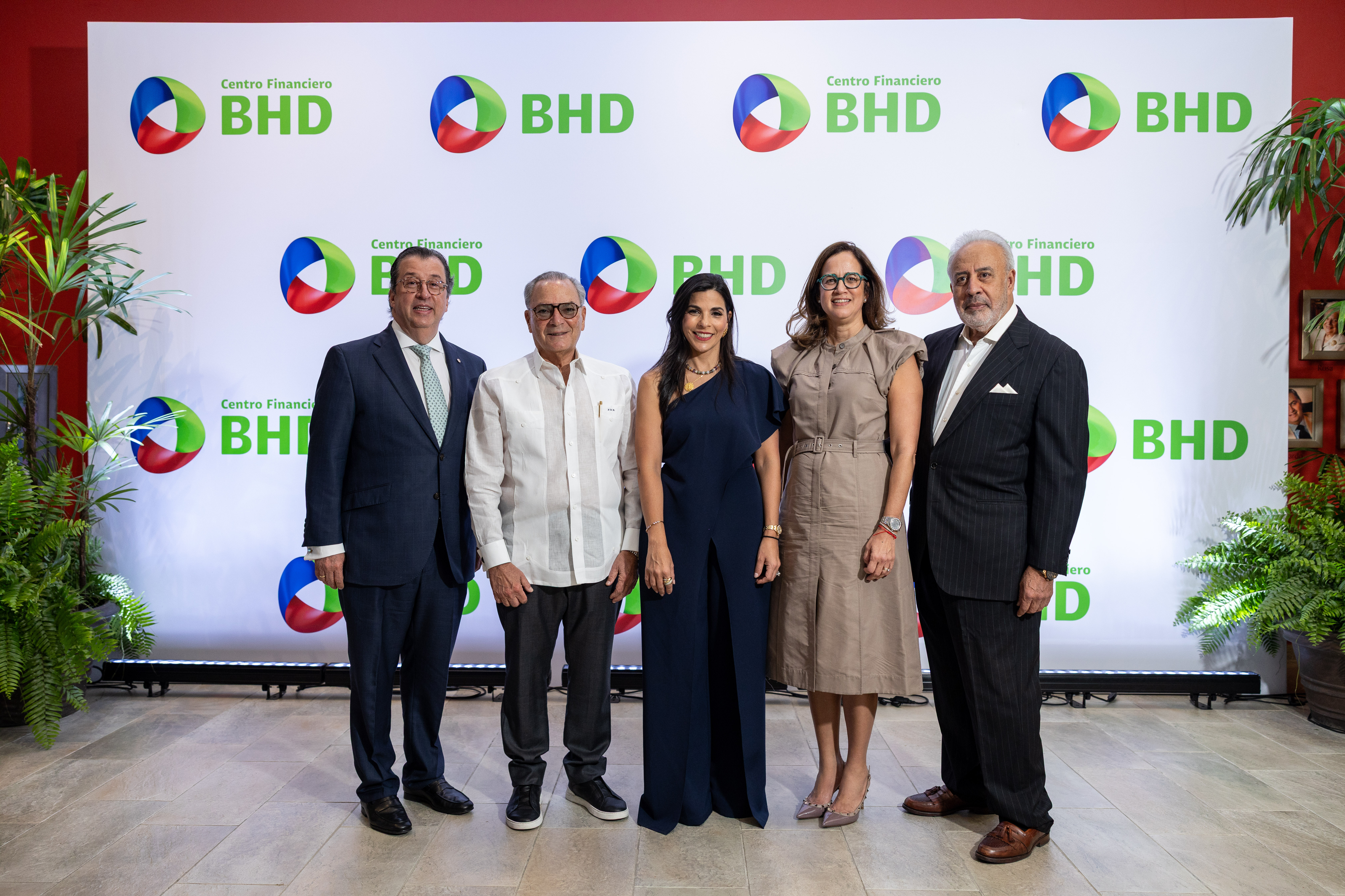 BHD realiza encuentro en Santiago con clientes y consejeros